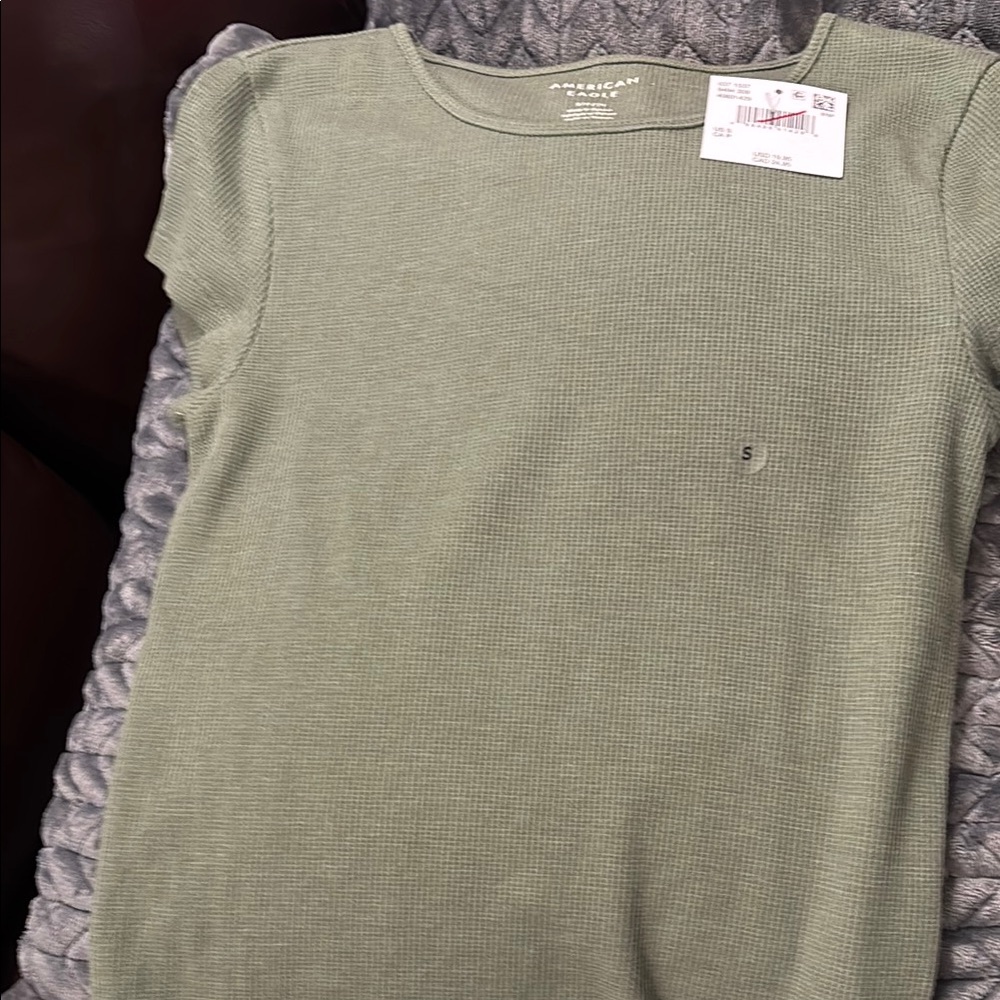 American Eagle Outfitters Green Crop Top Casual Essential